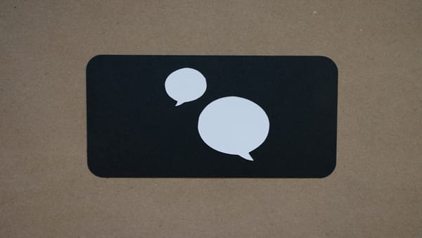 職人觀點｜你以為靠臨場反應撐場面？ 其實只是把話說壞了。